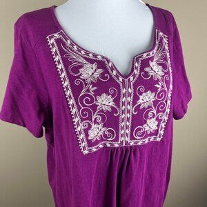 St. Johns Bay Short Sleeve Blouse Plus Size 1X Plum Purple, Heavily Embroidered